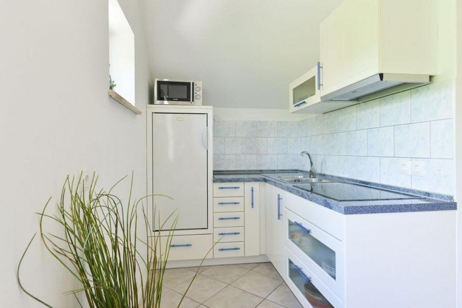 Apartma Jezerci Apartment Bled Bilik gambar