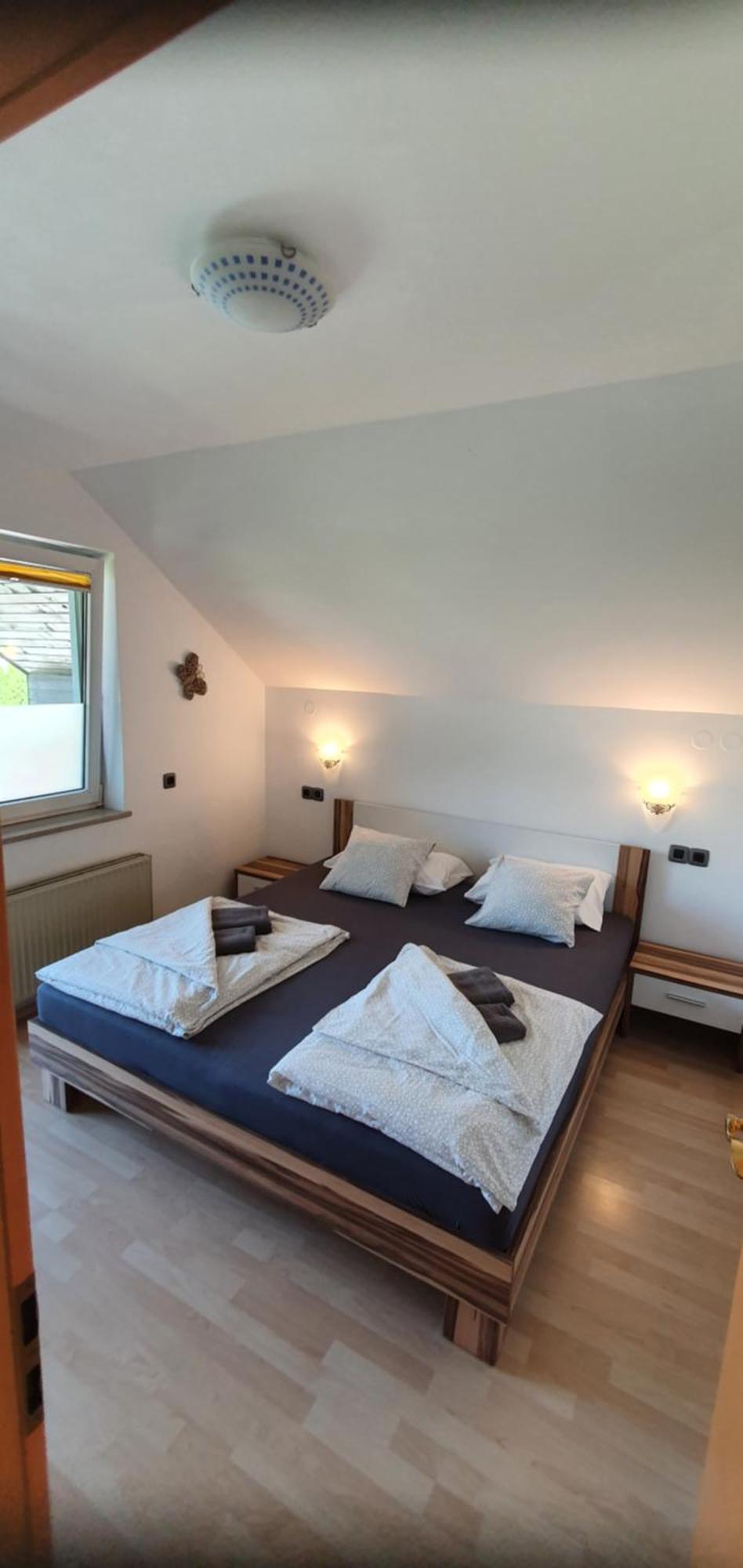 Apartma Jezerci Apartment Bled Bilik gambar